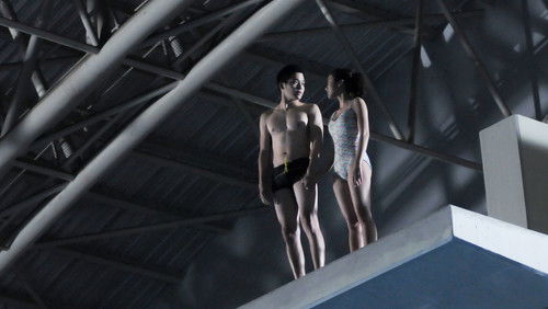 The Swimmers - Bí Ẩn Tại Hồ Bơi - Hình 3